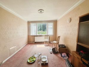 Lounge - click for photo gallery